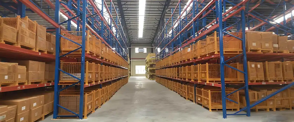 Stackable Wire Mesh Cage